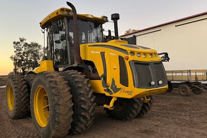 Dijeron que entre los lotes destacados se encuentran tractores, sembradoras, niveladoras, desmalezadoras, camionetas, autos y utilitarios, todos en muy buen estado de conservación