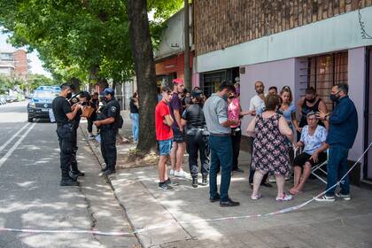 Dijeron que iban a comprar su casa y lo mataron de seis puñaladas para quedarse con la escritura