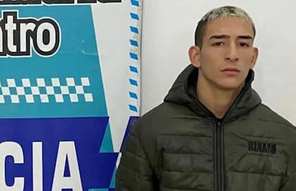 Dilan Vera, actor de la serie "Apache" y que fue detenido acusado por robo