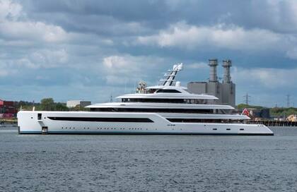 El superyate Dilbar, de Alisher Usmanov