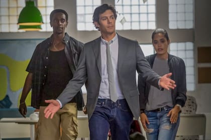 Dinero en gestación, una de las últimas series en sumarse al ranking de Netflix en Argentina