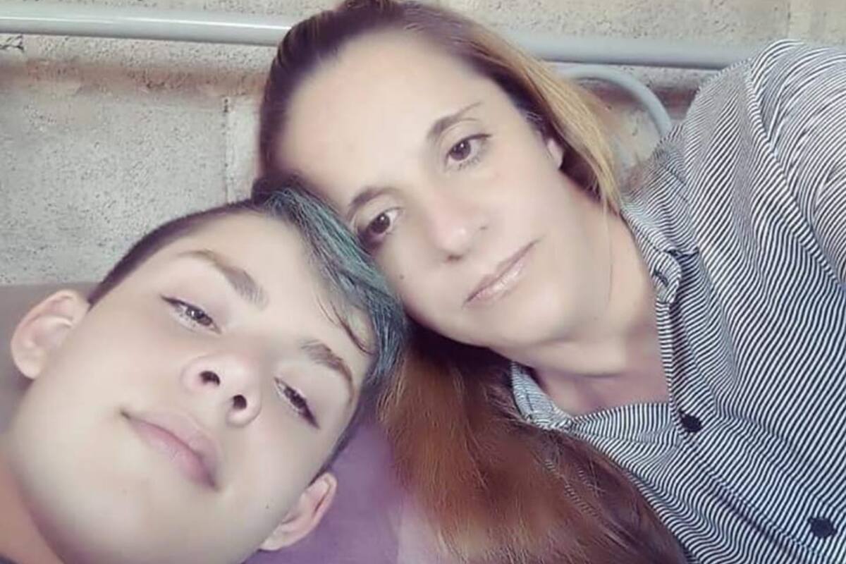 Diolinda junto a su hijo Kevin (Foto Diolinda Vera)