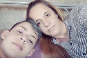 Diolinda junto a su hijo Kevin (Foto Diolinda Vera)