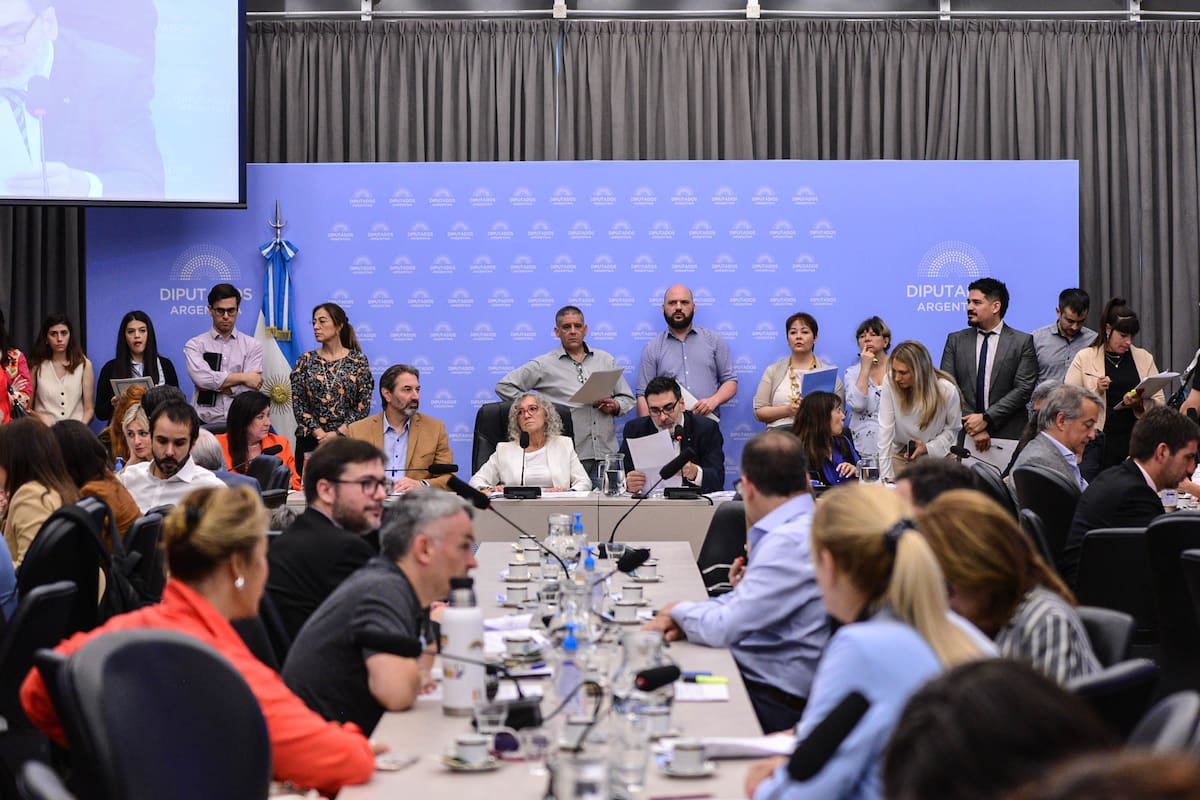 Diputados debatió hoy en un plenario de comisiones la regulación de las apuestas online