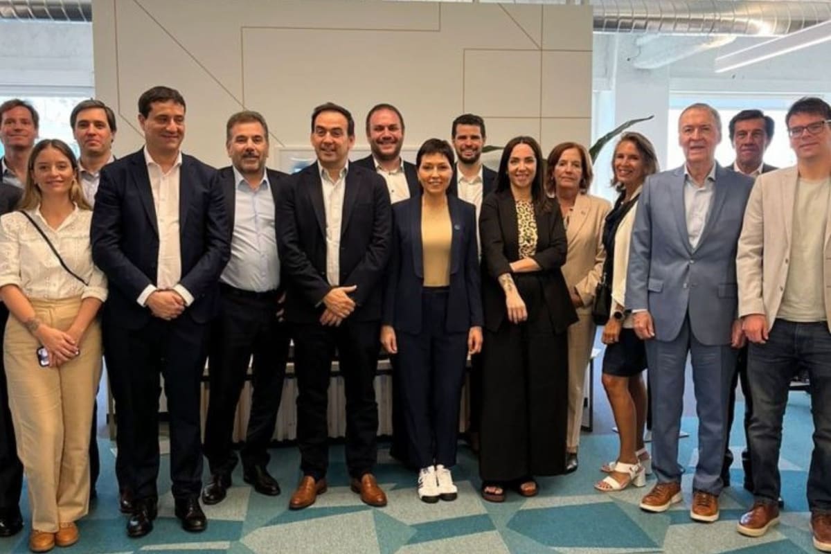 Dirigentes argentinos en San Francisco, Estados Unidos