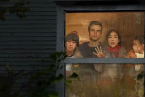 El nuevo thriller apocalíptico del director de Lupin que arrasa en Netflix