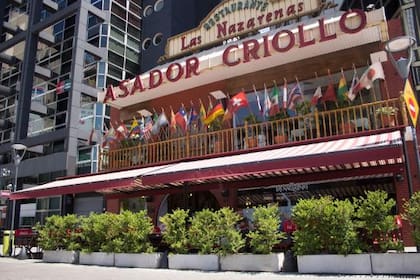 Disfrutá del mejor de los asados, orgullo patrio, en Las Nazarenas