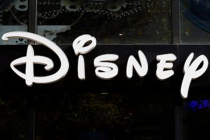 Disney invierte US$1.000 millones en OpenAI para llevar personajes a Sora