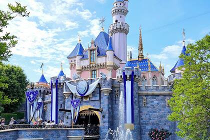 Disneyland cambiará su estacionamiento para sumar más juegos en su parque de juegos