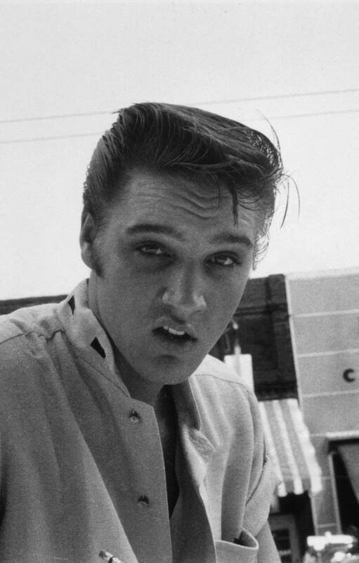 Disponible en Netflix, Elvis: El Rey del Rock and Roll repasa las influencias musicales que resultaron decisivas para la personalidad artística de Elvis Presley