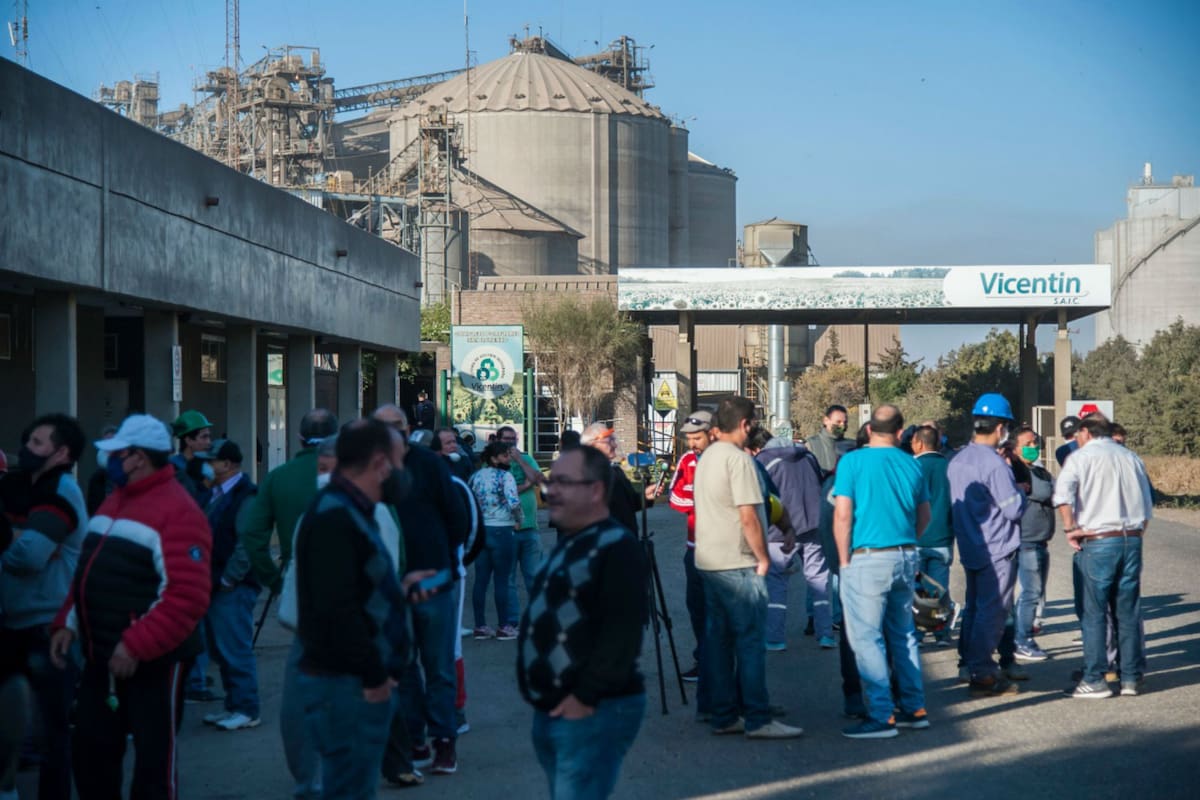 Distintas entidades del agro se manifestaron contra la medida de intervenir y expropiar Vicentin