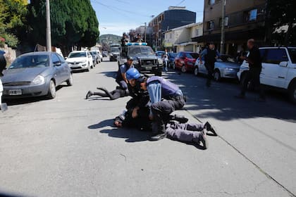 Hubo disturbios luego de la decisión de la Justicia de extraditar a Jones Huala a Chile