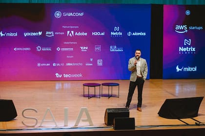 Ditzend observa este momento de la humanidad como una “transición extremadamente rápida y extremadamente desigual”