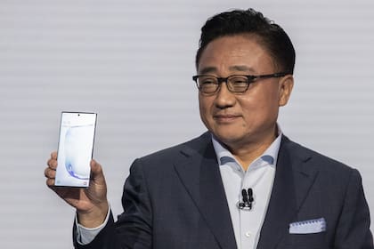 DJ Koh, presidente y CEO de Samsung Electronics, durante la presentación del Galaxy Note 10 en Nueva York