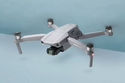 DJI renovó su dron Mavic Air 2 con una batería más grande junto a un nuevo sistema de conexión inalámbrica y una cámara de 48 megapixeles