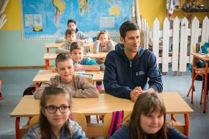 Djokovic es la imagen de una fundación que tiene como prioridad la construcción de escuelas preescolares