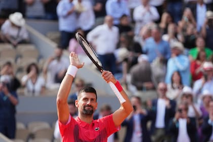 Djokovic supera un examen físico en su debut en el US Open