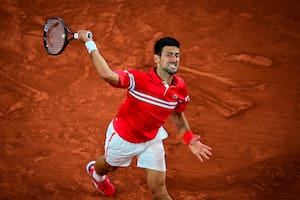 Djokovic tuvo una noche poco tranquila; estuvo a centímetros de tirar su raqueta a la tribuna