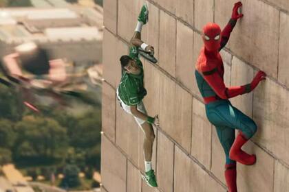 Djokovic y el Hombre Araña, en acción en los memes