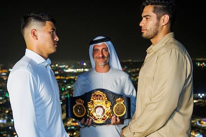 Dmitry Bivol expondrá la corona ante el mexicano Gilberto Ramírez, en Abu Dhabi