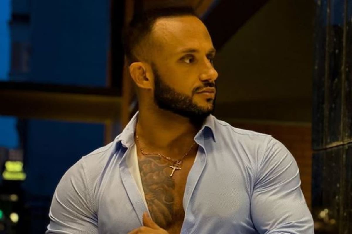 Dmitry Stuzhuk, de 34 años, pensaba que el coronavirus no existía hasta que lo contrajo en viaje a Turquía