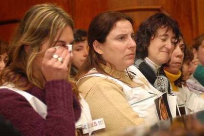 Docentes exigieron justicia en los años 90