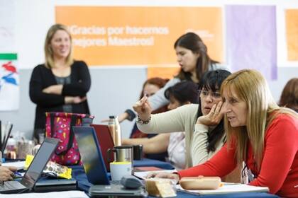 Docentes mendocinas se capacitan para mejorar los aprendizajes en las aulas