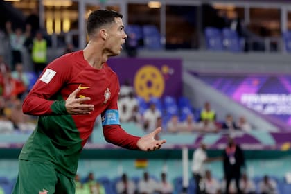 Cristiano Ronaldo de Portugal decepcionado durante el partido de la Copa del Mundo entre Portugal y Ghana en el Estadio 974