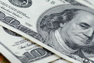 Los valores del dólar en un vaivén, mientras los bonos caen y el Merval muestra una muy buena performance