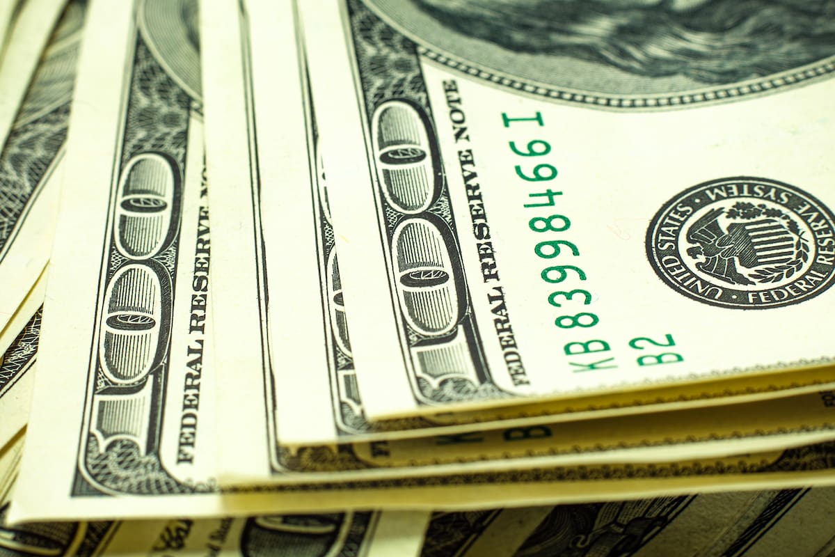 Dólar