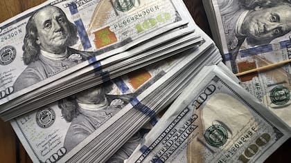 Dólar: a cuánto cotiza hoy