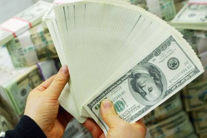 Dólar: a cuánto cotiza hoy cada tipo de cambio