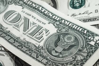 Dólar a pesos mexicanos: cómo está la moneda hoy, 8 de febrero