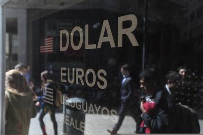 Dólar blue hoy: a cuánto cotiza el miércoles 1 de julio