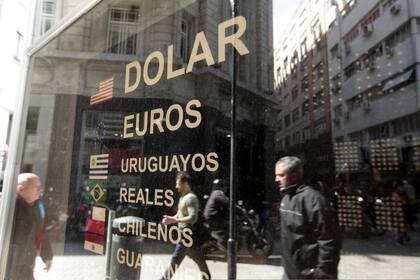 Dólar blue hoy: a cuánto cotiza el miércoles 26 de agosto
