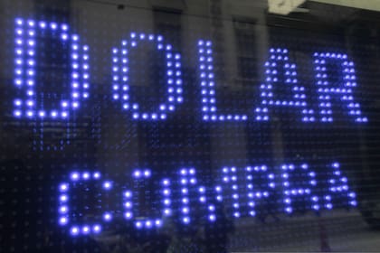 Dólar blue hoy: a cuánto cotiza el viernes 18 de diciembre