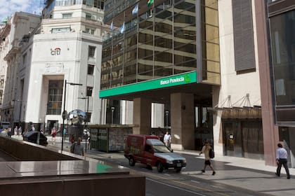 Los bancos ya incrementaron la exposición a la deuda pública en casi 6 puntos en la gestión de Alberto Fernández
