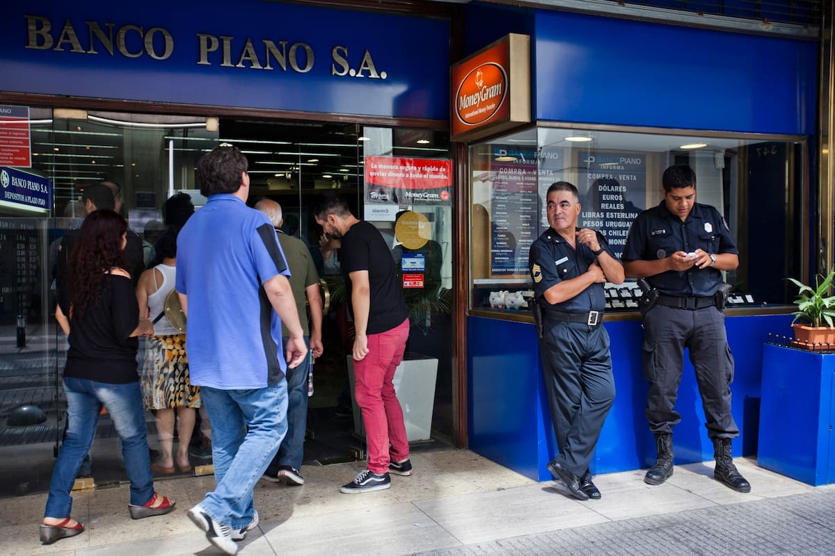 Dólar hoy: así cotiza el 18 de octubre en Banco Nación y otras entidades