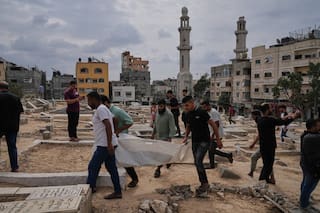Un avión rumbo a Israel se desvía a Arabia Saudí por emergencia y otras noticias en Oriente Medio