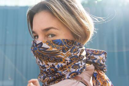 Dolores Barreiro vende tapabocas que van desde los $5500 a los $13500