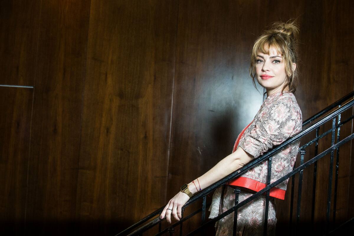 Dolores Fonzi en Claudia, de De Caro, uno de los estrenos de este jueves
