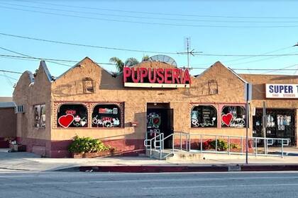Don Carlos, el restaurante salvadoreño de California que se salvó gracias al ingenio de la hija de los dueños