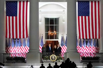 Trump y su familia en el Balcón de la Casa Blanca