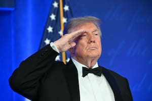 A pesar de tener el músculo militar más grande del mundo, Trump parece atrapado en su guerra en Irán