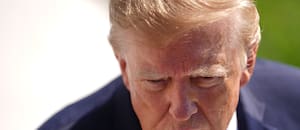 Trump toca un piso de aprobación y los demócratas amplían su ventaja antes de las elecciones