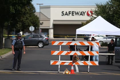 Donald Ray Surrett Jr., de 66 años, era empleado del supermercado Safeway