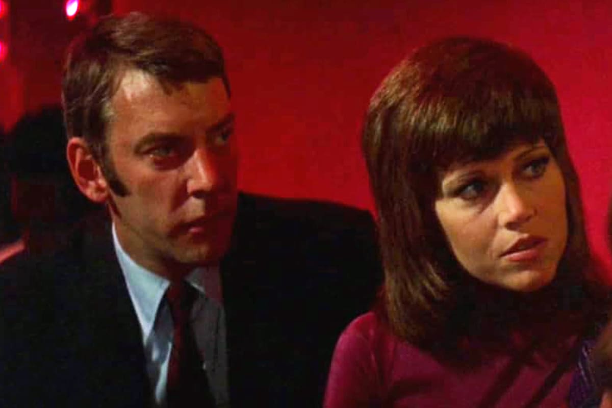 Donald Sutherland y sus amores: mujeres combativas, pasiones irrefrenables y la compañera que le enseñó a reír