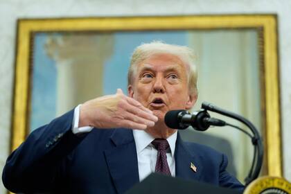 Donald Trump anunció la suspensión del tratamiento de minimis libre de impuestos