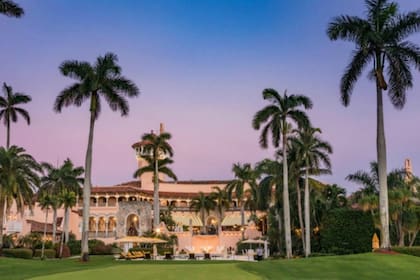 Donald Trump compró Mar-a-Lago en 1985 por 10 millones de dólares