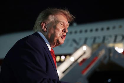 Donald Trump confirmó que cambió de avión en secreto durante su salida de Turquía tras la cumbre de la OTAN